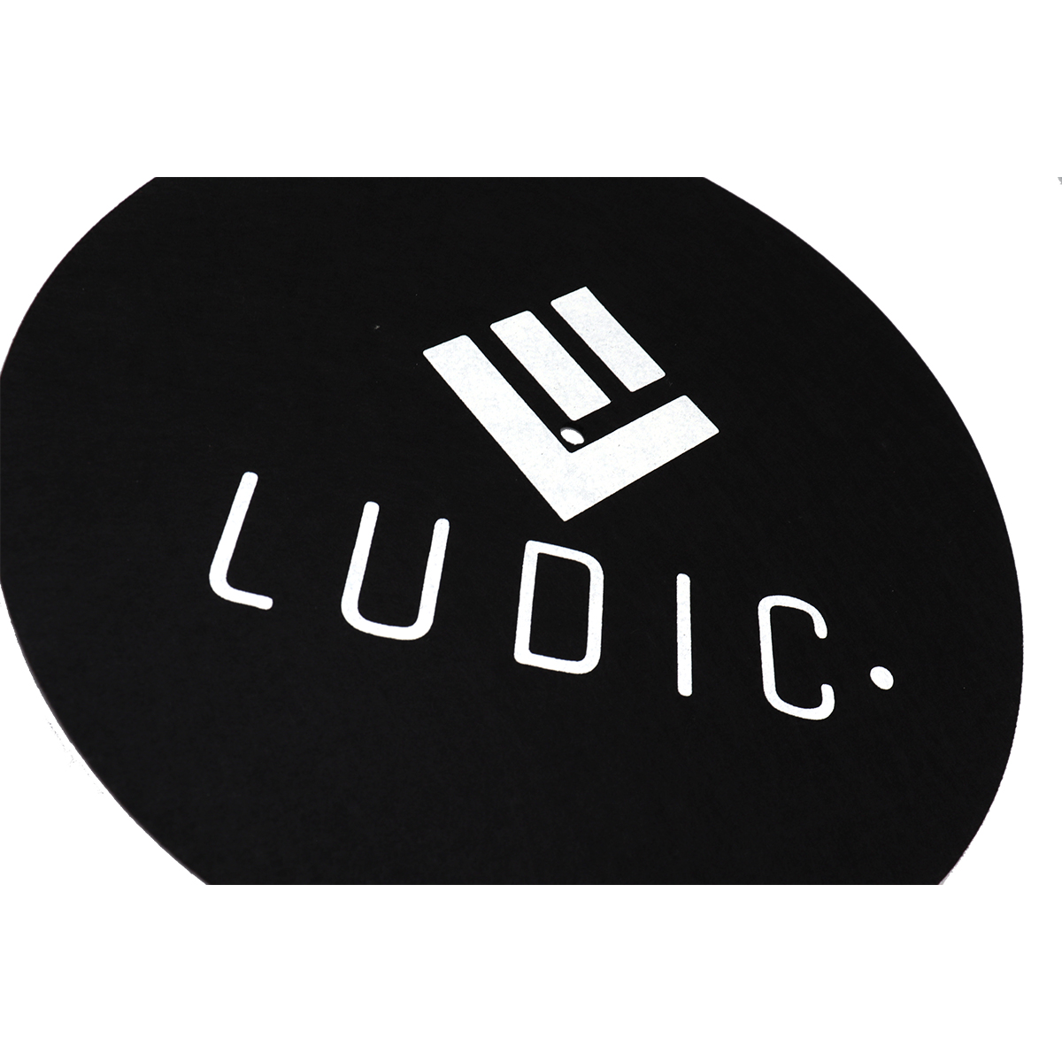 Logo felt black close correct